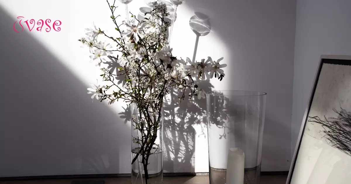 How To Arrange Tall Branches In A Vase?